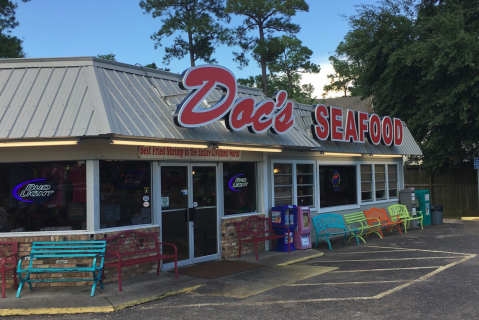 This Seafood Shack In Alabama Serves Fried Shrimp To Die For