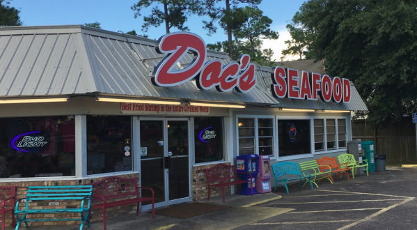 This Seafood Shack In Alabama Serves Fried Shrimp To Die For