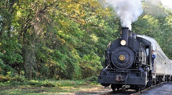 This Epic Train Ride In Baltimore Will Give You An Unforgettable Experience