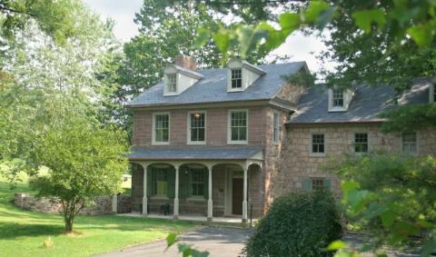 Stay At This Historic B&B In Pennsylvania For An Enchanting Weekend Getaway