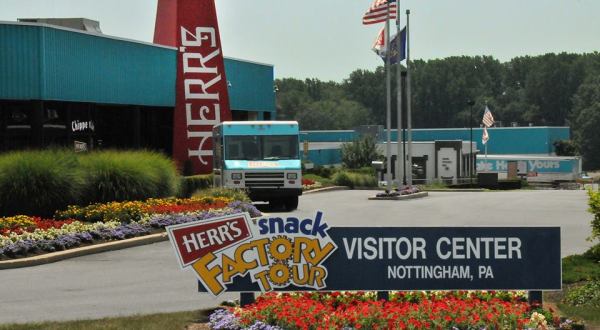 It’s Impossible Not To Love This Awesome Potato Chip Factory Tour In Pennsylvania