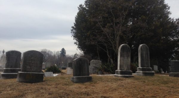 This Haunted Graveyard Hiding In Connecticut Will Make Your Skin Crawl