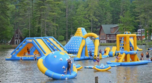 You’ll Want To Visit This Epic West Virginia Water Park Before Summer Is Over