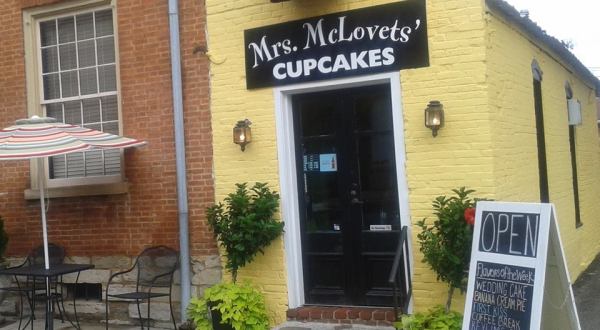 You’ll Fall In Love With This Teeny Tiny Bakery In Small Town Kentucky