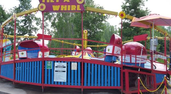 It’s Impossible Not To Love This Vintage Amusement Park Near Buffalo