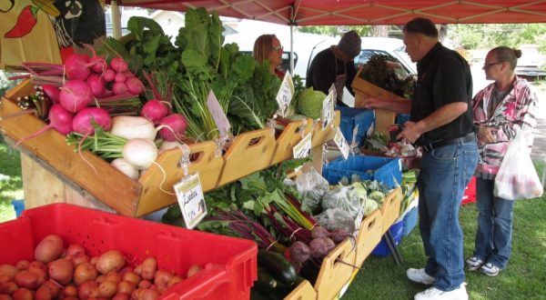 Follow This Awesome Wyoming Farmers Market Trail For An Unforgettable Summer Road Trip