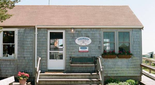The Amazing Massachusetts Restaurant You Can Only Get To By Boat