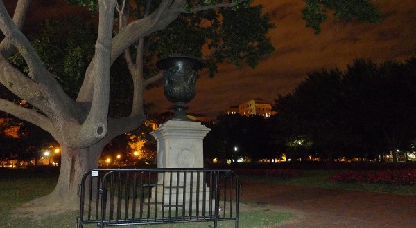 The Sinister Story Behind This Popular Washington DC Park Will Give You Chills