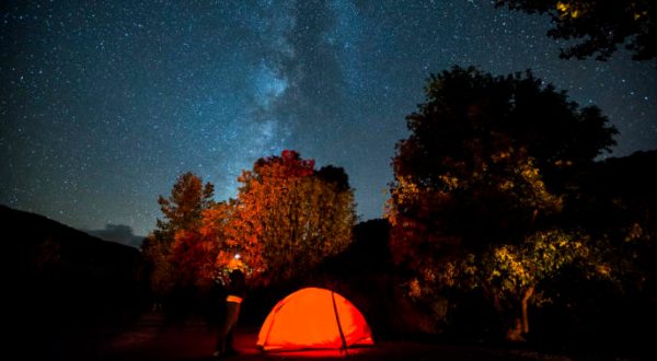 There’s An Incredible Meteor Shower Happening This Week And Arizona Has A Front Row Seat