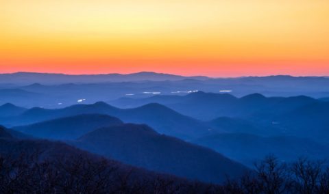 This Overnight Hike In Georgia Is One Of The Coolest Things You'll Do This Summer