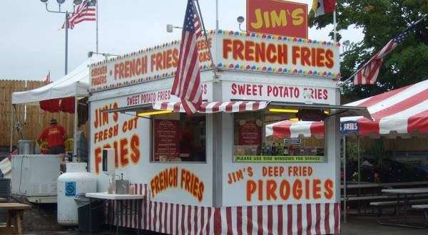 9 Mouthwatering Foods At The Erie County Fair We Wait All Year For