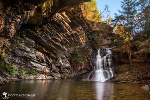8 Easy Waterfalls Hikes In North Carolina You're Guaranteed To Love