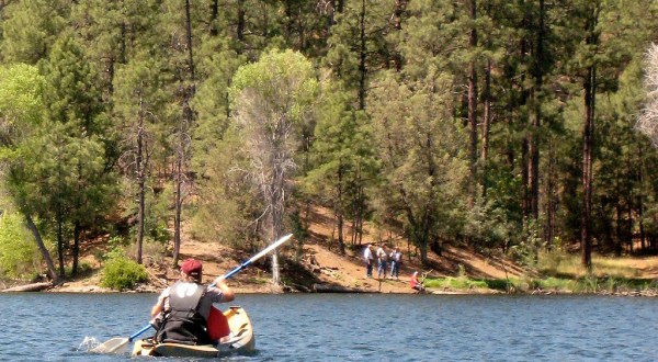 You’ll Find Your Very Own Paradise At This Arizona Lake