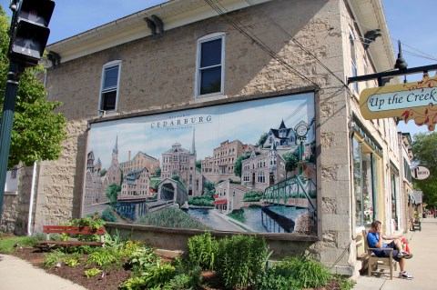 This Charming Town Near Milwaukee Is Perfect For A Day Trip