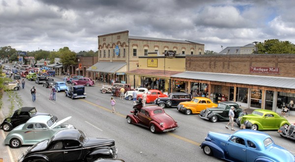 This Tiny Texas Town Is One Of The Happiest Places In America