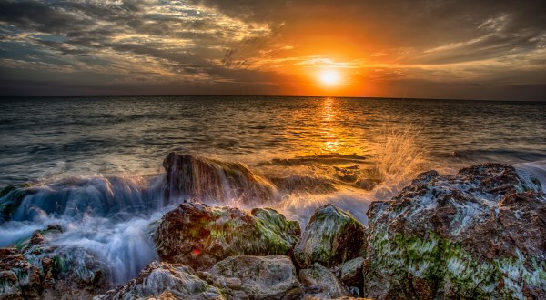 17 Staggeringly Beautiful Snapshots Of A Little Place Called Florida