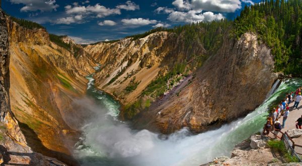 The 15 Most Incredible Natural Attractions In Wyoming That Everyone Should Visit