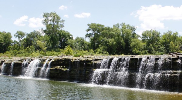 These 8 Breathtaking Waterfalls Are Hiding In Dallas-Fort Worth