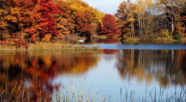 Here Are The Best Times And Places To View Fall Foliage In Minnesota