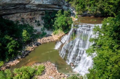 10 Amazing Natural Wonders Hiding In Plain Sight In Tennessee — No Hiking Required
