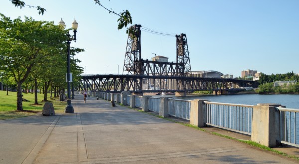 7 Amazing Gems Just Waiting To Be Discovered Along The Portland Waterfront