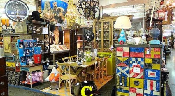 You’ll Never Want To Leave This Massive Antique Mall In Charlotte