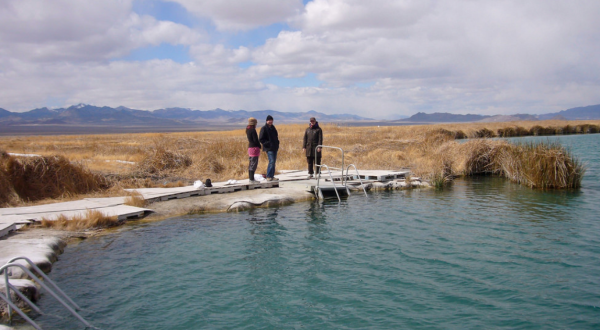 You’ll Be Surprised By This Lake In The Middle Of Utah’s Desert