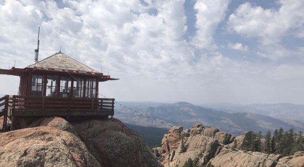 The Easy Colorado Hike That Leads You Straight To A Stunning Panoramic View