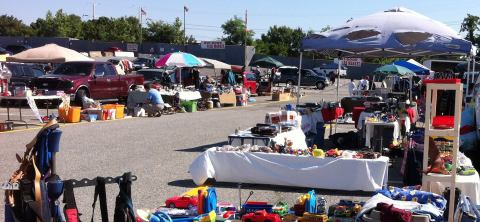 Everyone In Baltimore Should Visit This Epic Flea Market At Least Once