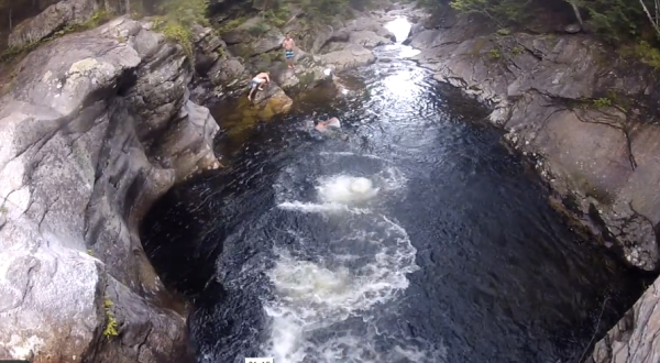 If You Didn’t Know About This Swimming Hole In Maine, You’ve Been Missing Out
