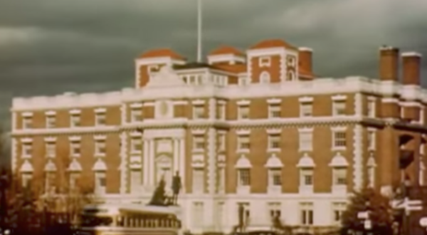 Rare Footage In The 1950s Shows Washington In A Completely Different Way