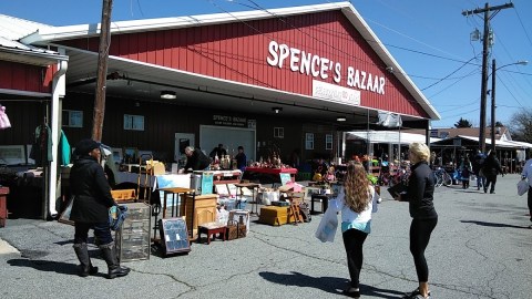 You Could Easily Spend All Weekend At This Enormous Delaware Flea Market