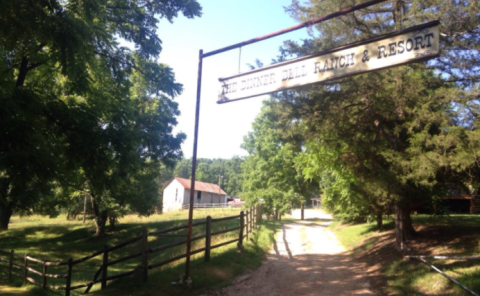 You Can Have The Adventure Of A Lifetime At This Arkansas Horse Ranch