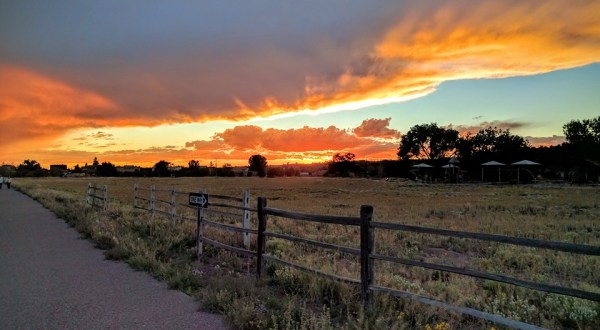 Here Are The 8 Best, Most Beautiful Walking Trails To Take In All Of New Mexico