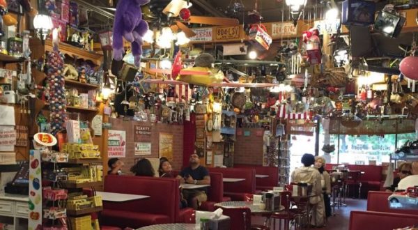 You’ll Never Forget A Trip To Florida’s Most Eccentric Restaurant