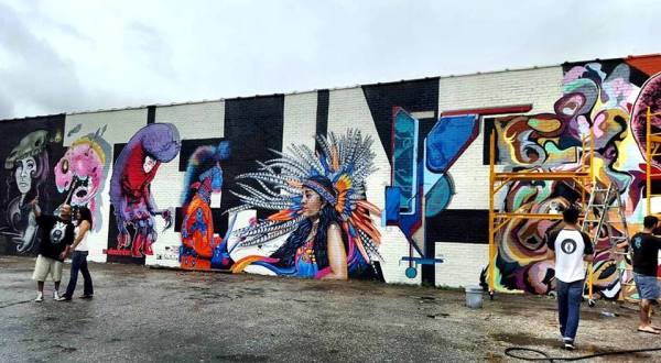 You Can’t Miss This Epic 17-Mile Graffiti Festival In Texas