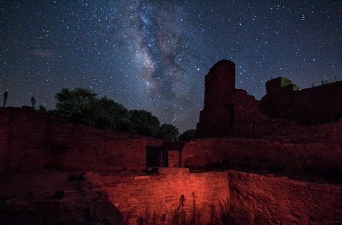 These Are Some Of The Darkest Places In New Mexico And You'll Want To Visit