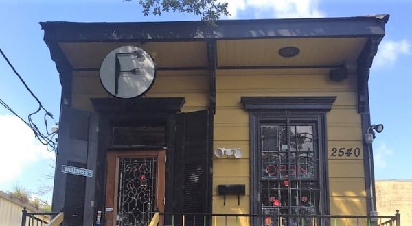 This Hidden Burger Spot Is One of the Best In New Orleans