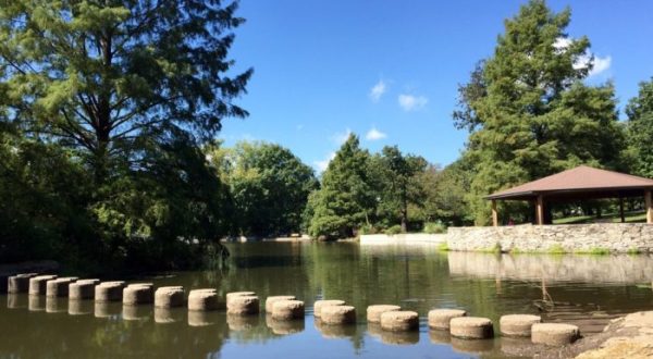 The Incredibly Unique Park That’s Right Here In Kansas’s Own Backyard