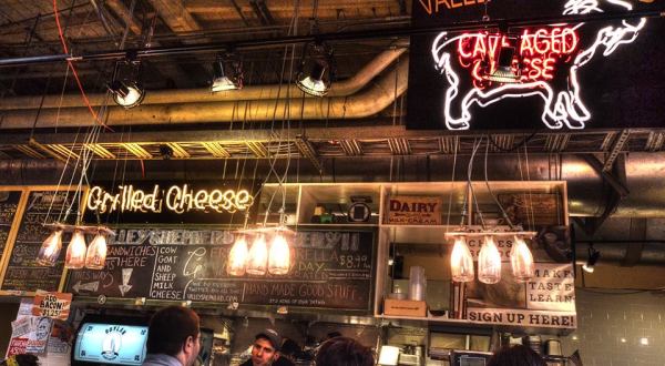 The Restaurant In Philadelphia That Serves Grilled Cheese To Die For