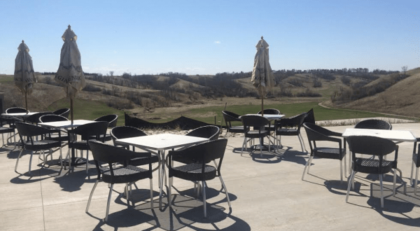 This Restaurant In North Dakota Is Located In The Most Incredible Setting
