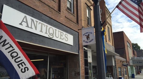 Here’s The Perfect Weekend Itinerary If You Love Exploring West Virginia’s Best Antique Stores
