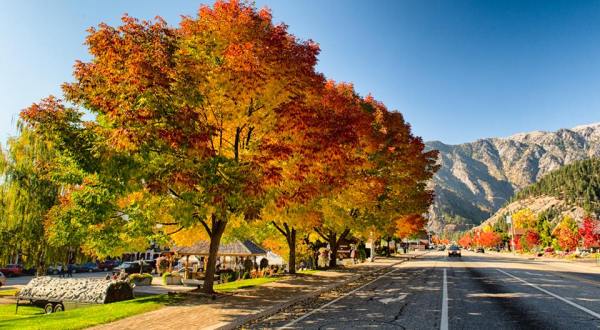 The Best Times And Places To View Fall Foliage In Washington