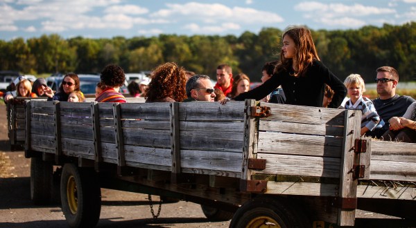 10 Hayrides Around Cleveland That Will Make Your Autumn Awesome