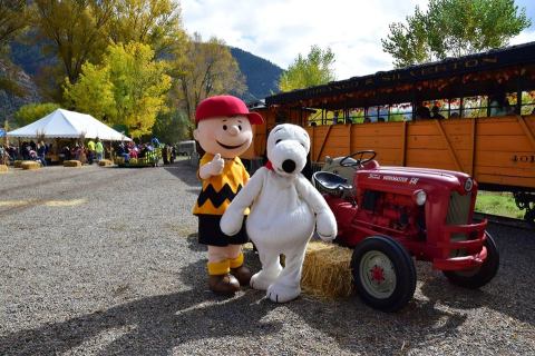 The Great Pumpkin Patch Express, An Annual Train Adventure In Washington, Is Perfect For A Fall Day