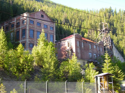 The Idaho Ghost Town Of Burke Is Hauntingly Beautiful But Plagued With A Violent Past