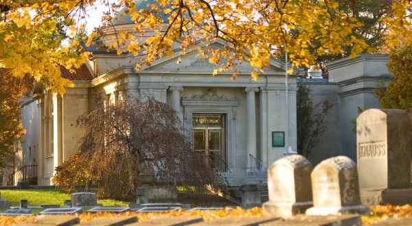 These 9 Haunted Places In Columbus Will Send Chills Down Your Spine
