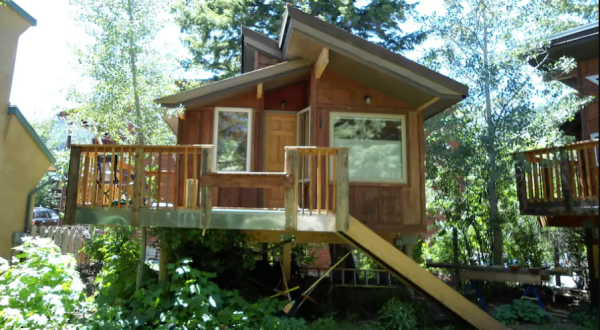 8 Little-Known Treehouses Hiding In Idaho That Make The Most Magical Getaways