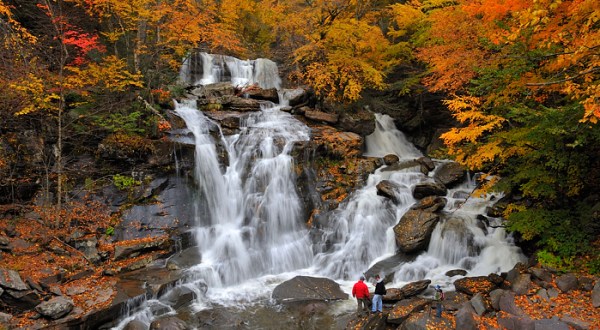 12 Short And Sweet Fall Hikes In New York With A Spectacular End View