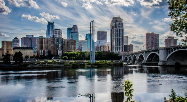 Discover Minneapolis By Foot And Eat Great Food On This Awesome Tour